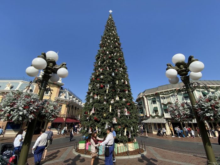 when does christmas decor go up at disneyland When Do Christmas Decorations Go Up At Disneyland 2019 Shelly Lighting