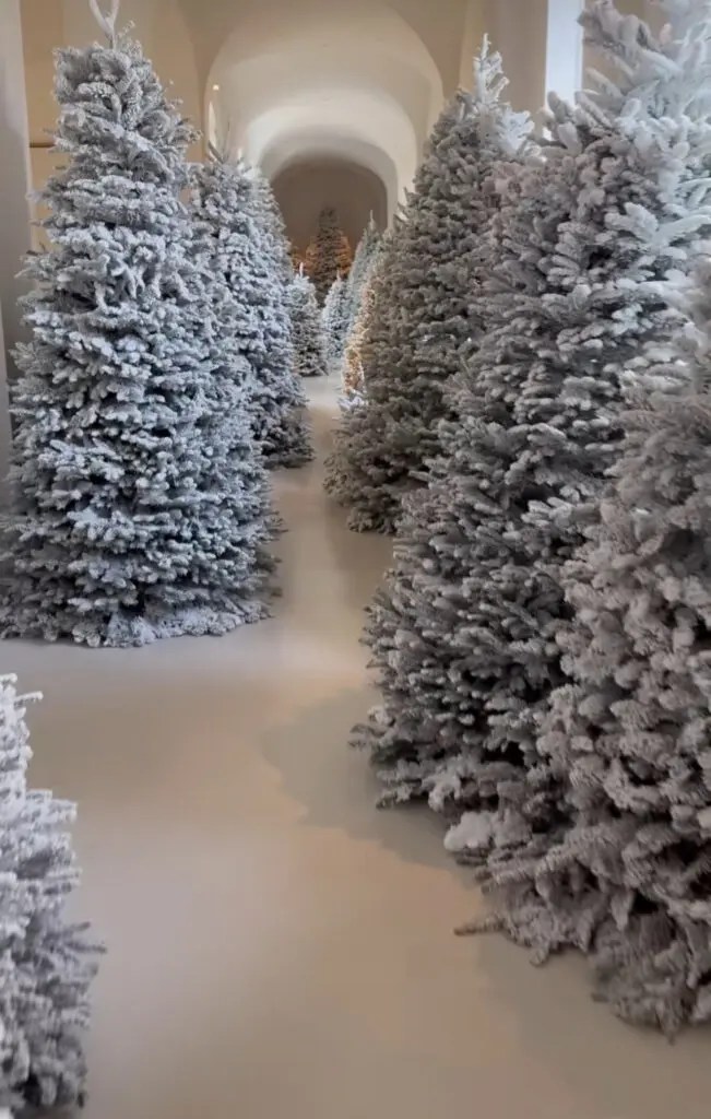 kim kardashian christmas decor Kim Kardashian Shows Off Ridiculous Display Of Christmas Trees In Home