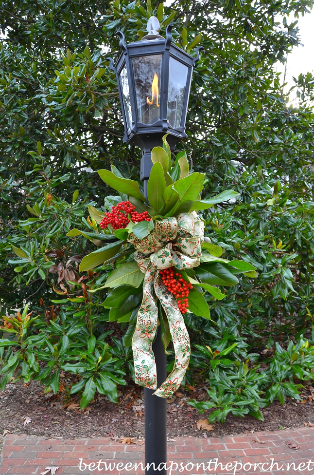 christmas decor lamp post Christmas Decoration Lamp Post Holiday lamp post just a few evergreen sprigs and ribbon