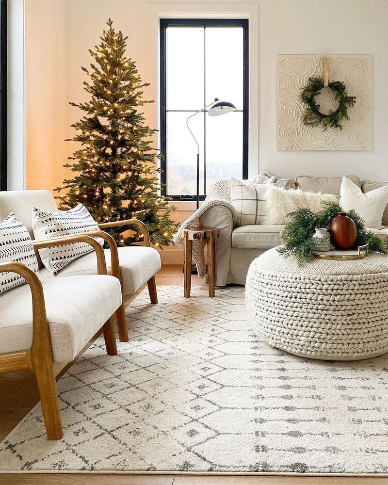 neutral christmas tree decor 25 Neutral Christmas Decor Ideas & Inspiration