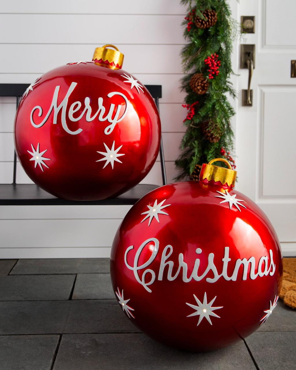 oversized christmas decorations outdoor Oversized Outdoor Christmas Ornaments