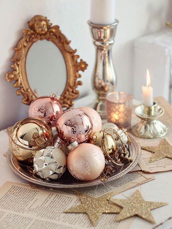 gold and pink christmas decor Rose Gold Christmas Decor Ideas For an Elegant Home La Belle Society