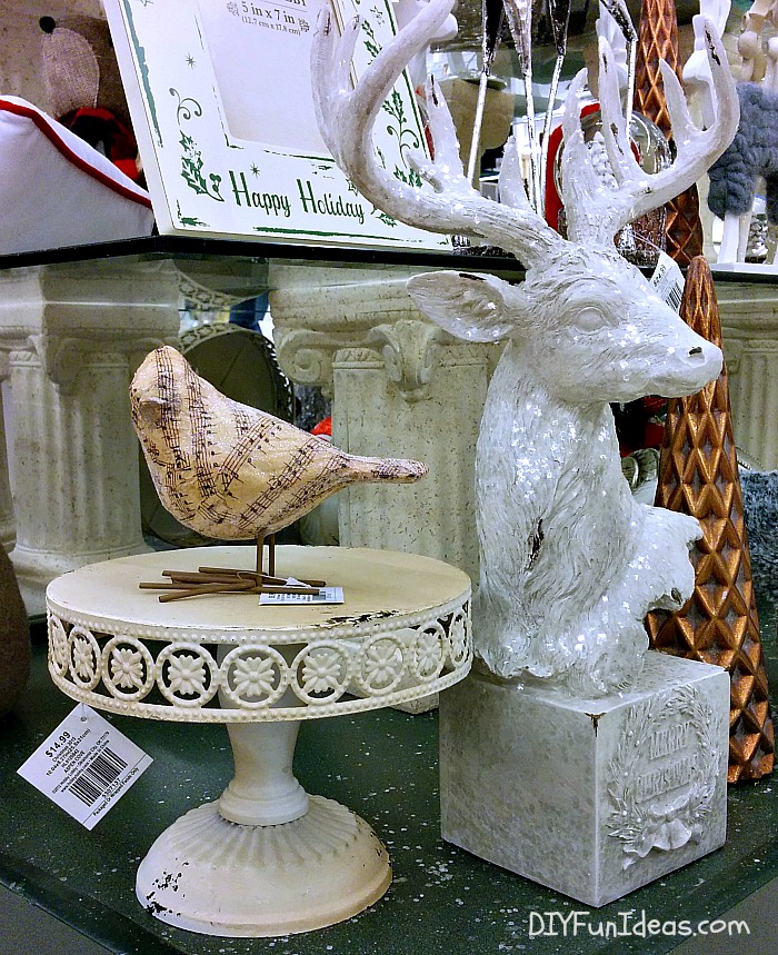 hobby lobby christmas deer decor CHRISTMAS DECOR IDEAS & INSPIRATIONS FROM HOBBY LOBBY DoItYourself