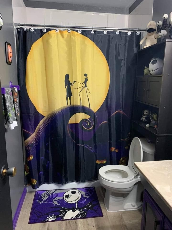 nightmare before christmas bathroom decor This Person Created A Nightmare Before Christmas Themed Bathroom And The Results Are Stunningly