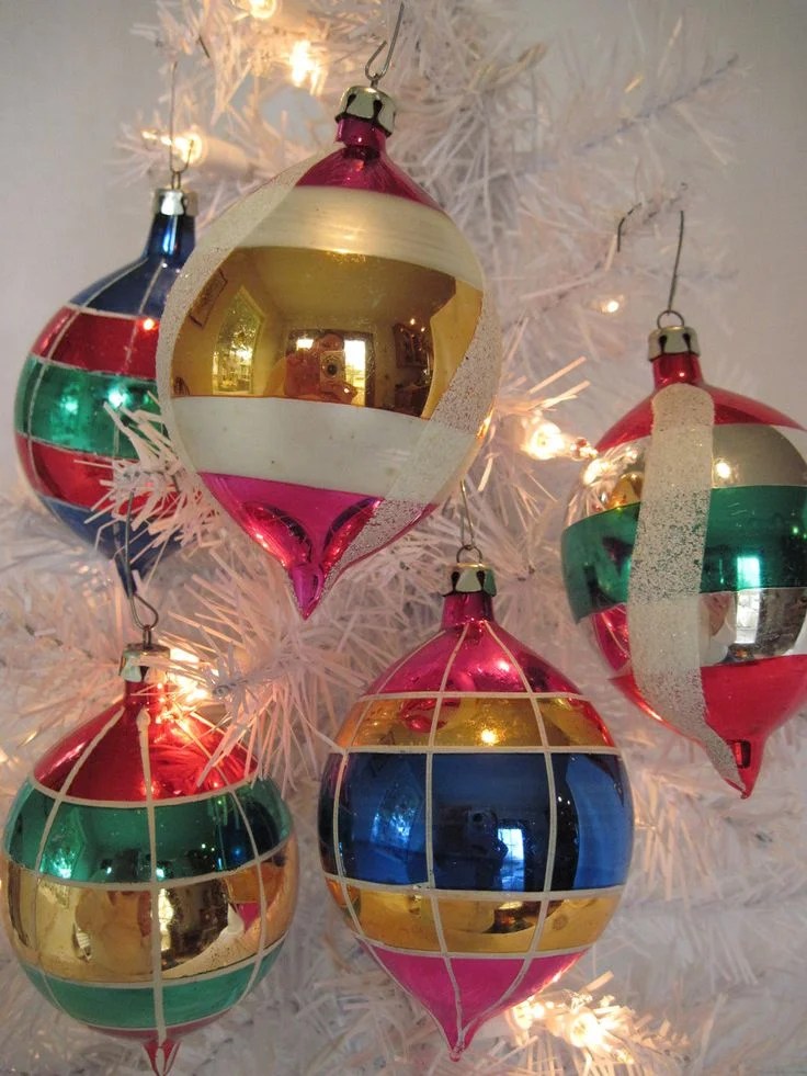 christmas decorating ideas vintage 38 Awesome Vintage Christmas Decorations Ideas Decoration Love