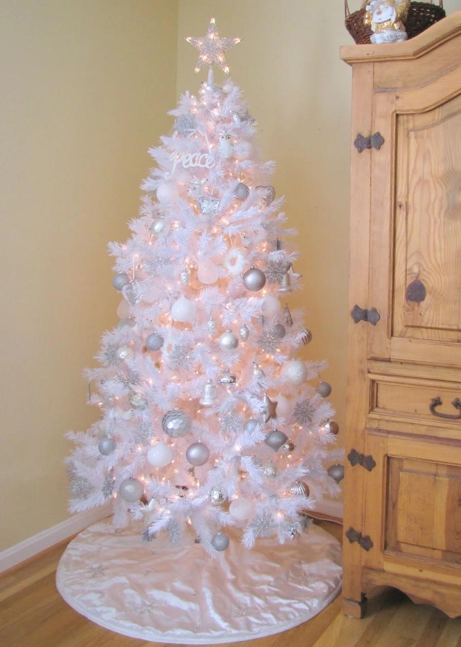 all white christmas tree decor White Christmas Tree Pictures & Photos