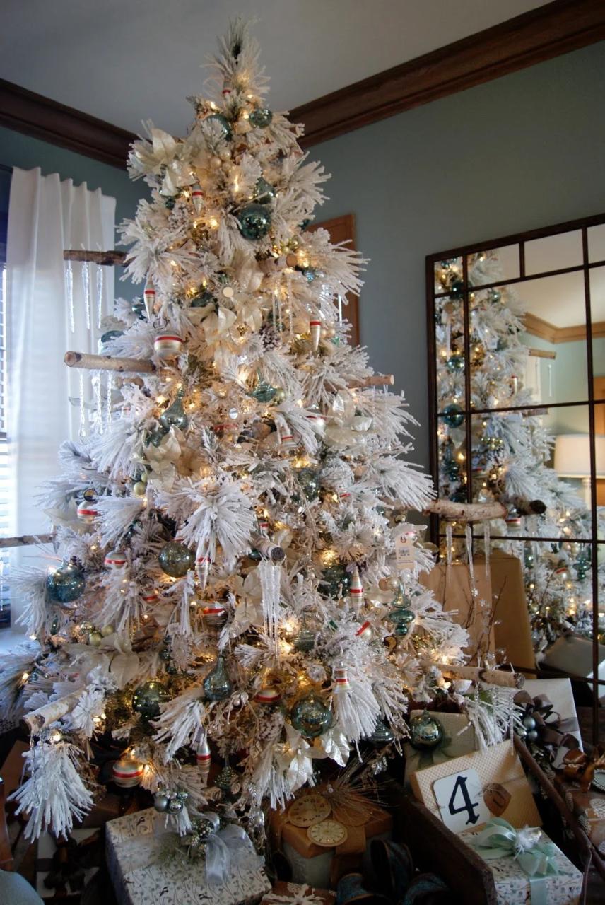 decor for white christmas tree 27 Vintage White Christmas Decorations Ideas Decoration Love