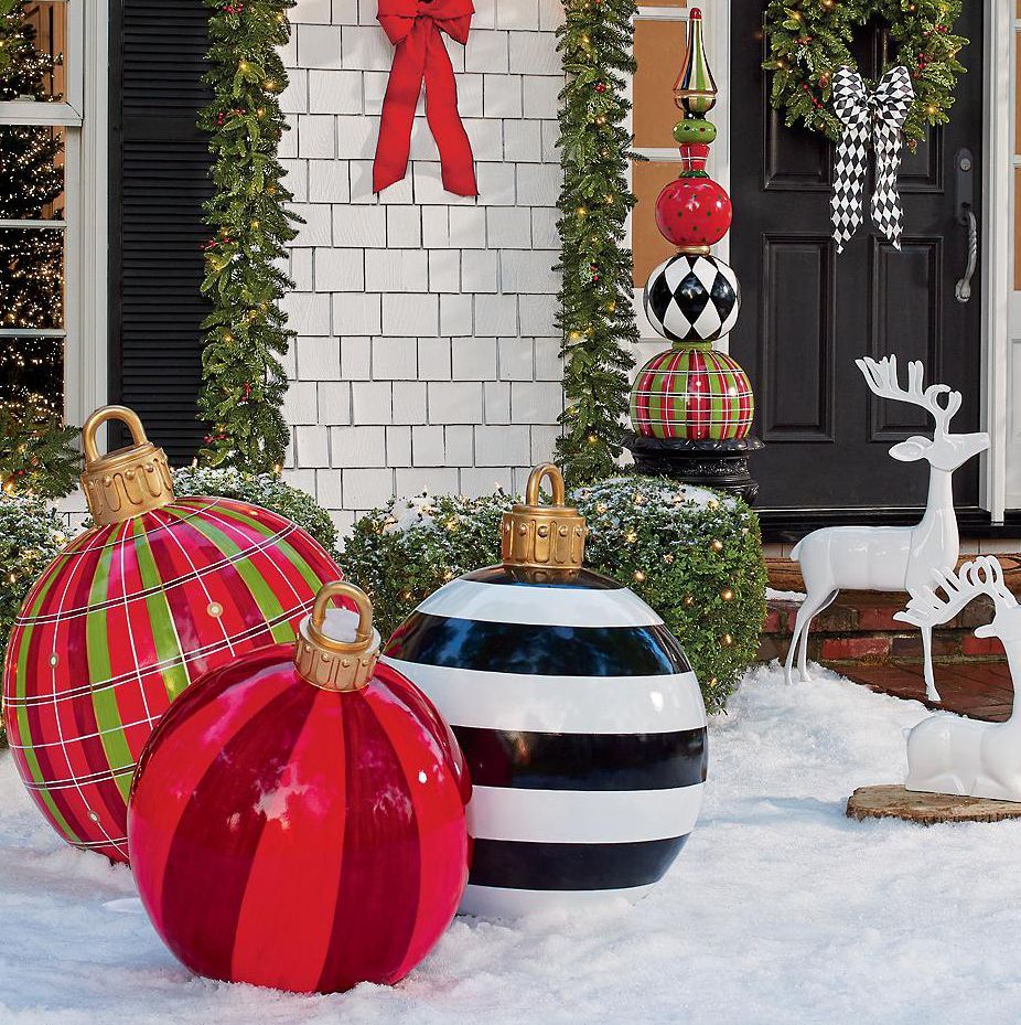 vintage outdoor christmas decor These Large Outdoor Christmas Ornaments Make a Serious Statement in Your Yard Weihnachten