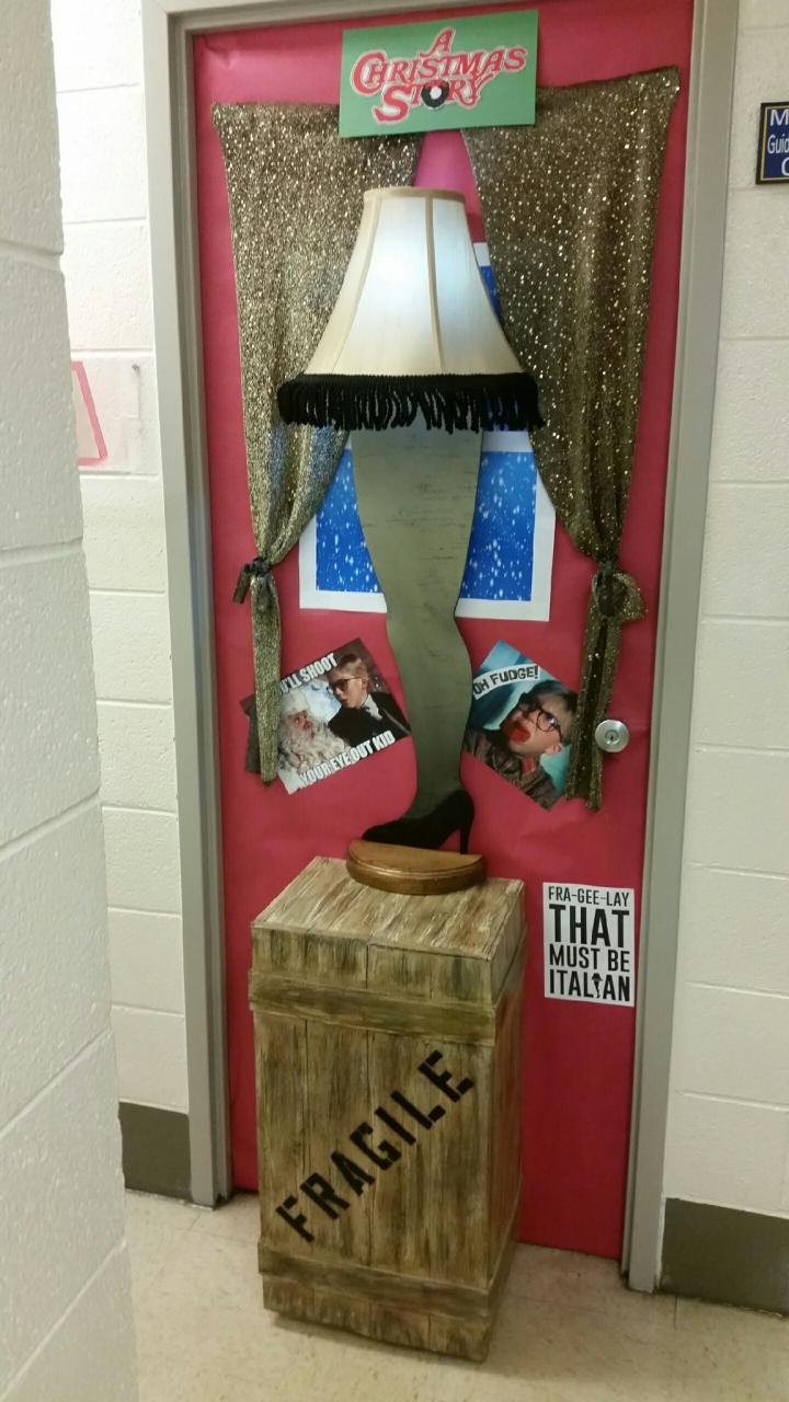 a christmas story decor The Christmas Story door decoration 2017 Door decorations, A christmas story, Festivus for the