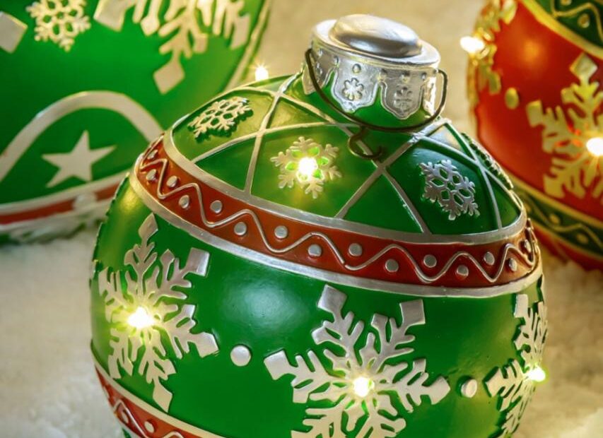 battery operated christmas decor outdoor 8" Green Battery Operated Outdoor Ornament Outdoor christmas, Holiday