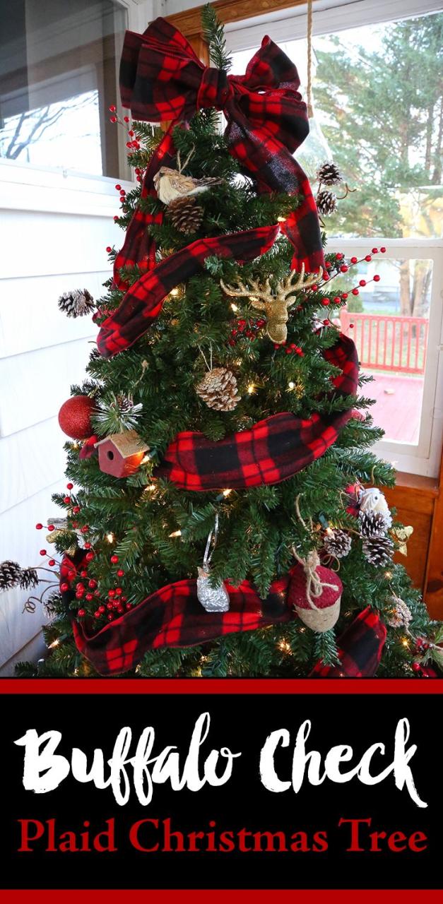 buffalo plaid christmas tree decor 20+ Admirable Buffalo Plaid Christmas Tree Ideas SWEETYHOMEE