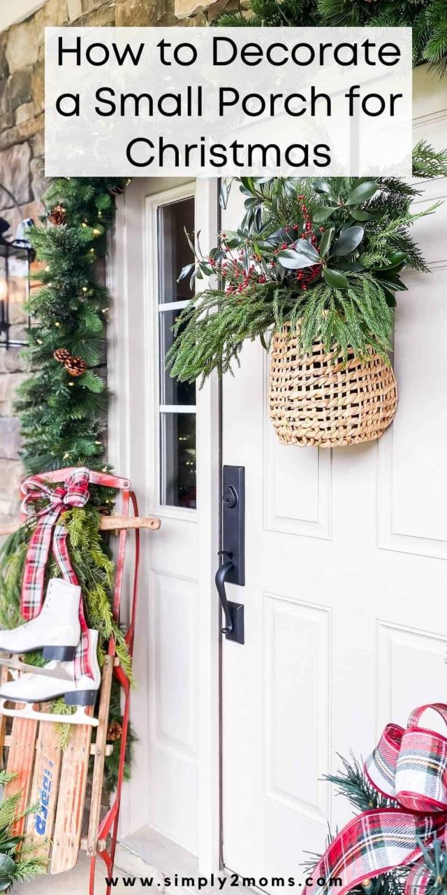 small porch christmas decor 7 Easy and Festive Ideas to Decorate a Small Porch for Christmas Christmas porch decor