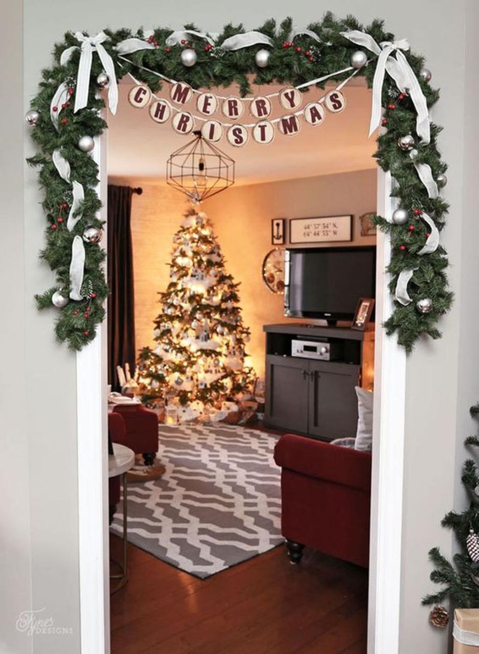 christmas decoration ideas apartment 40+ Amazing Christmas Apartment Decorating Ideas Christmas