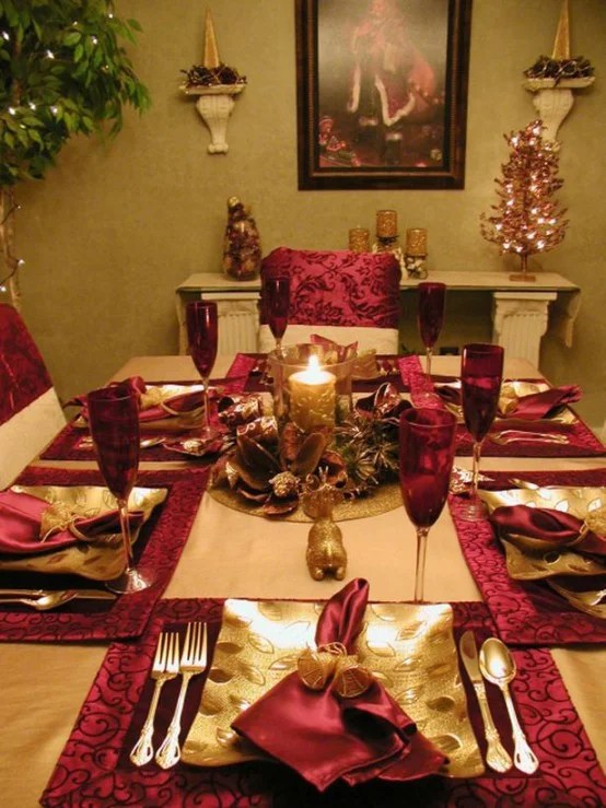 red and gold decor for christmas 25 Beautiful Red And Gold Christmas Decor Ideas Available Ideas