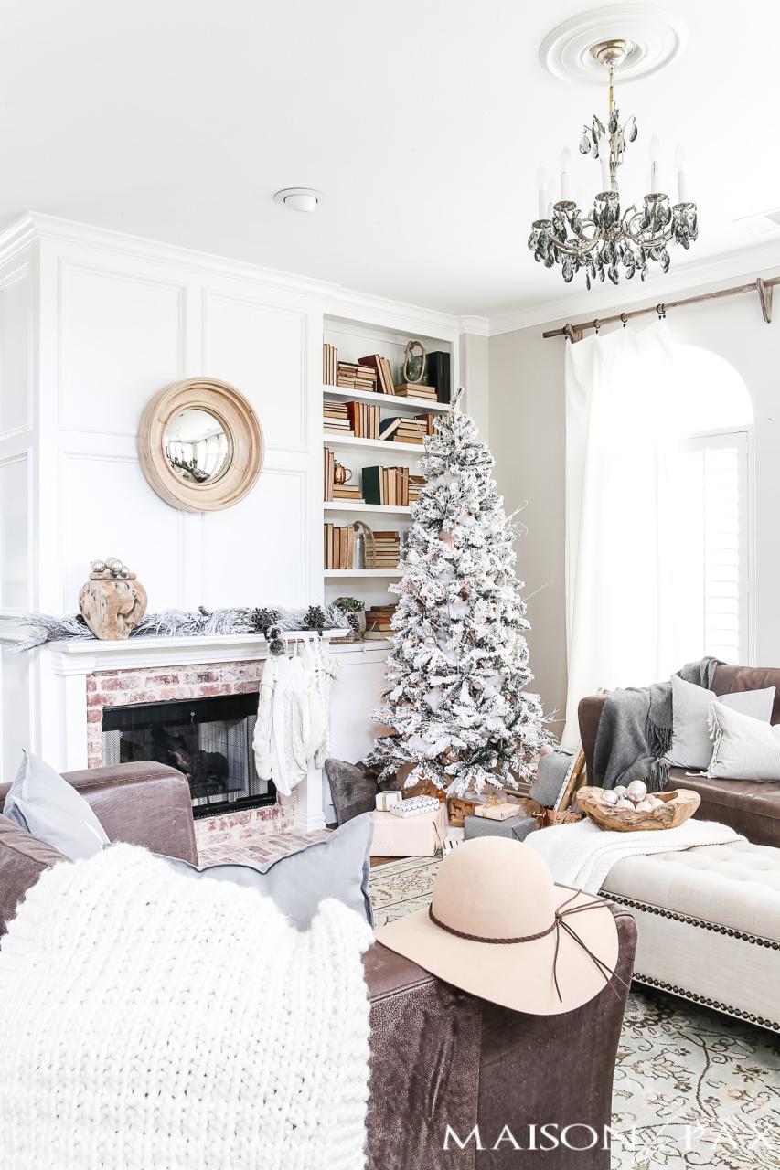 elegant luxury christmas decor Tips for Simple, Elegant Holiday Decor Maison de Pax