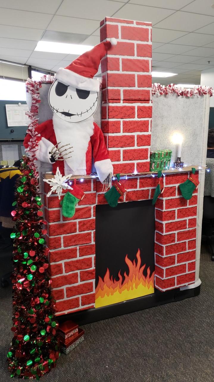 office cubicle christmas decor ideas The nightmare before Christmas fireplace Office christmas decorations, Christmas cubicle