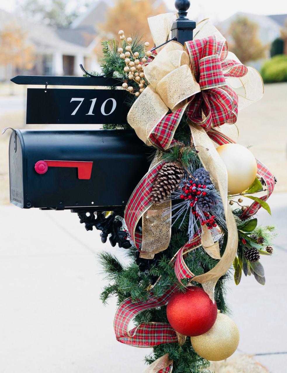 christmas decor for mailbox Learn how to decorate your mailbox in 4 easy steps with Walmart Christmas decor. You'll have