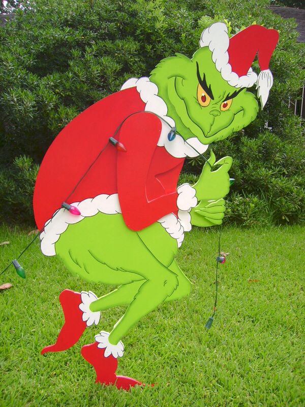 grinch christmas outside decor The Grinch Christmas yard art, Grinch christmas decorations outdoor