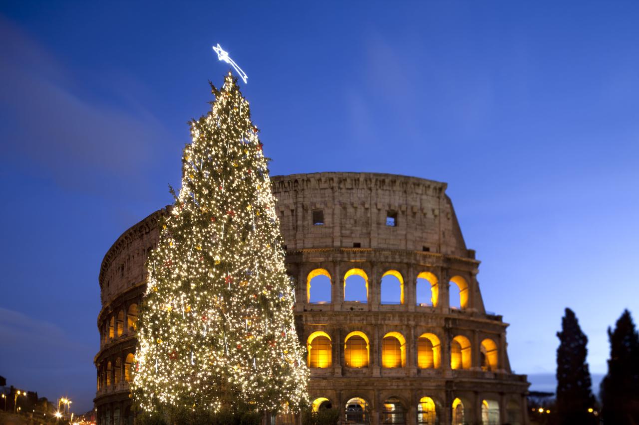 christmas decor in italy Traditions and Things to Do for Christmas in Italy