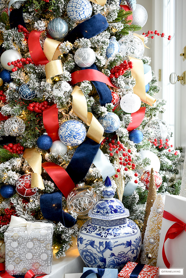 blue and red christmas tree decor Sophisticated Blue and Red Christmas Tree CITRINELIVING