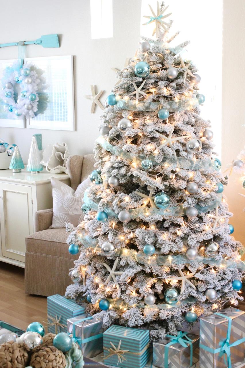 white christmas tree decor 8 Beautifully Decorated White Christmas Trees