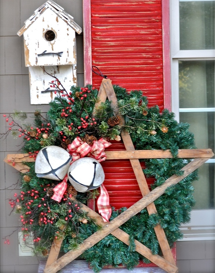 rustic outdoor christmas decor 40 Comfy Rustic Outdoor Christmas Décor Ideas DigsDigs