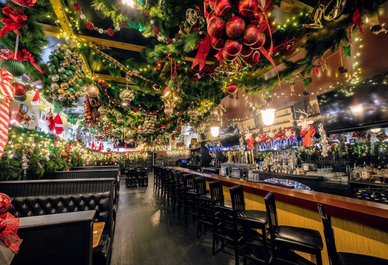 christmas decoration ideas for restaurants 25+ christmas decoration restaurant Ideas for a Festive Dining Experience