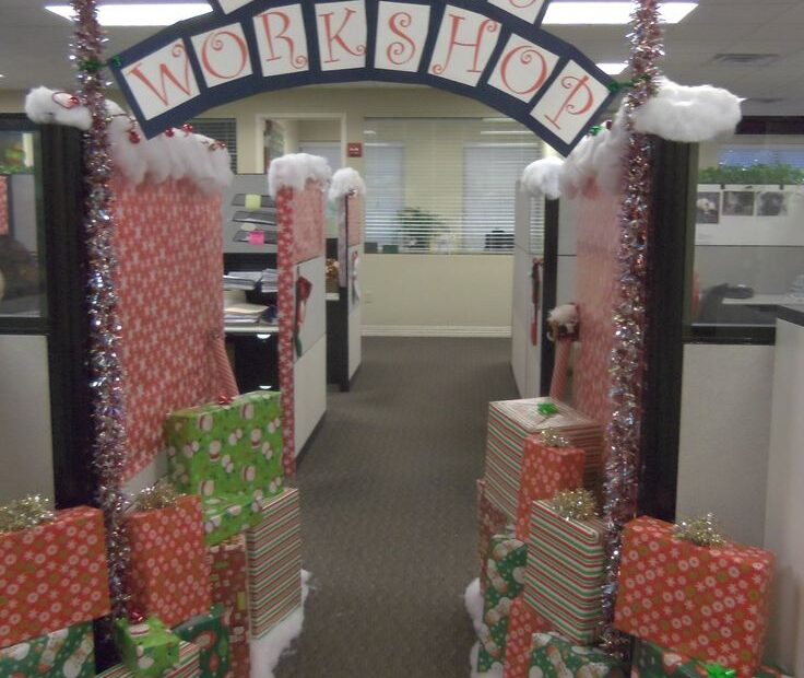 christmas decoration ideas at office Top Office Christmas Decorating Ideas Christmas Celebration All