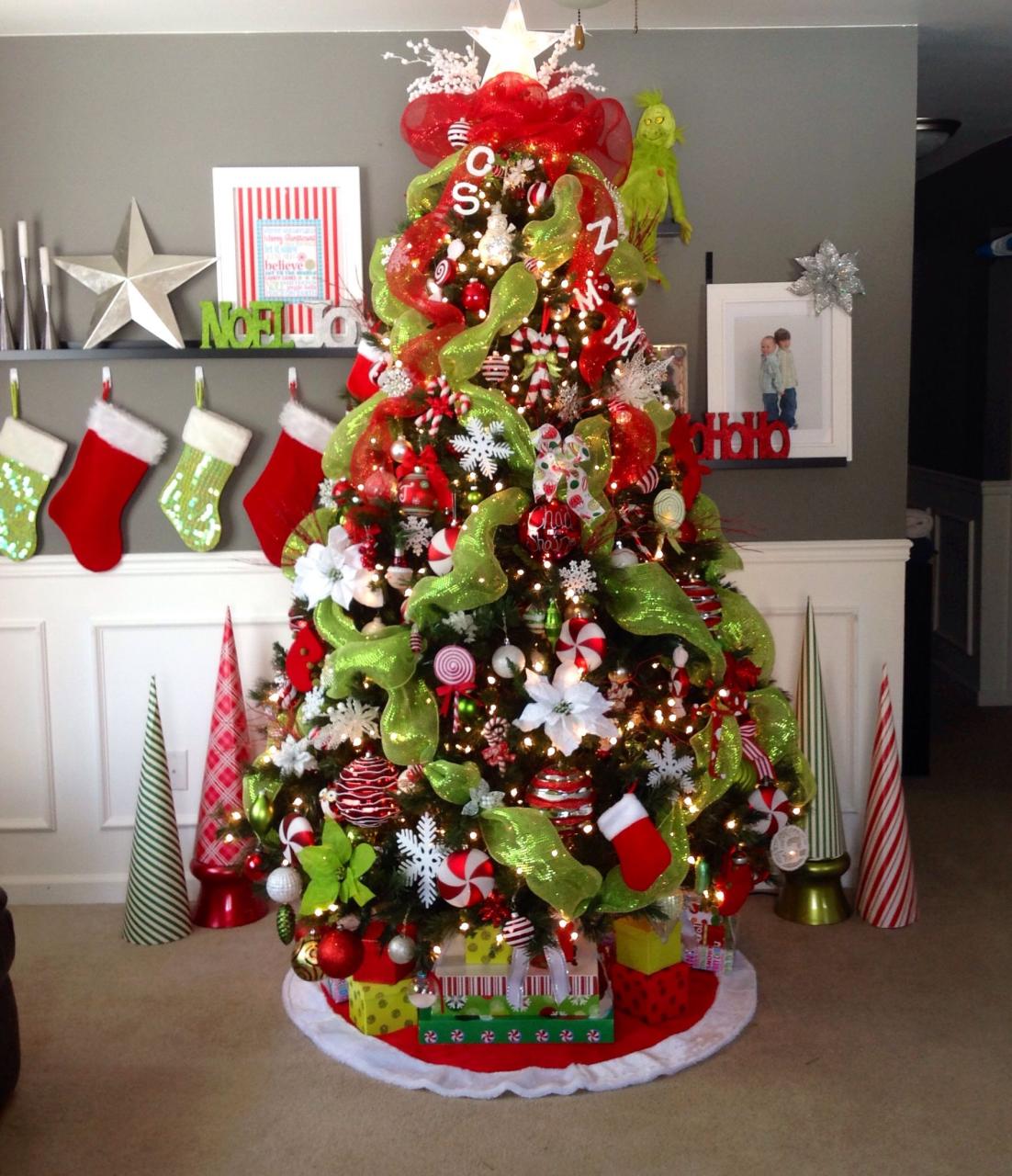 grinch christmas tree decor The Grinch Christmas Tree Ideas Merry Christmas 2021