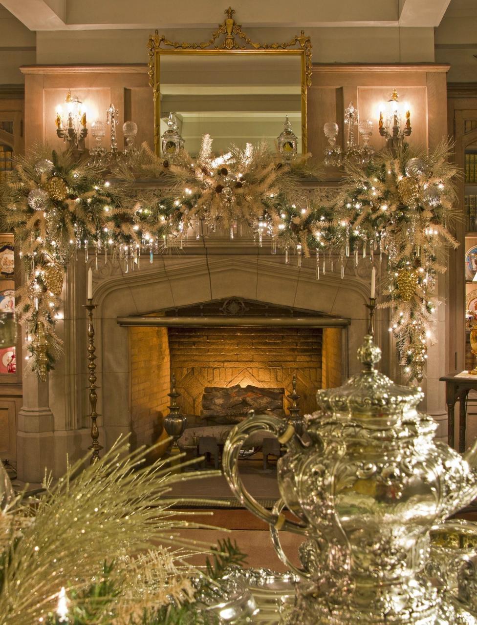 white christmas mantel decor Nice 44 Stunning Fireplace Mantel Decorating Ideas During Winter Season. … Fireplace mantel