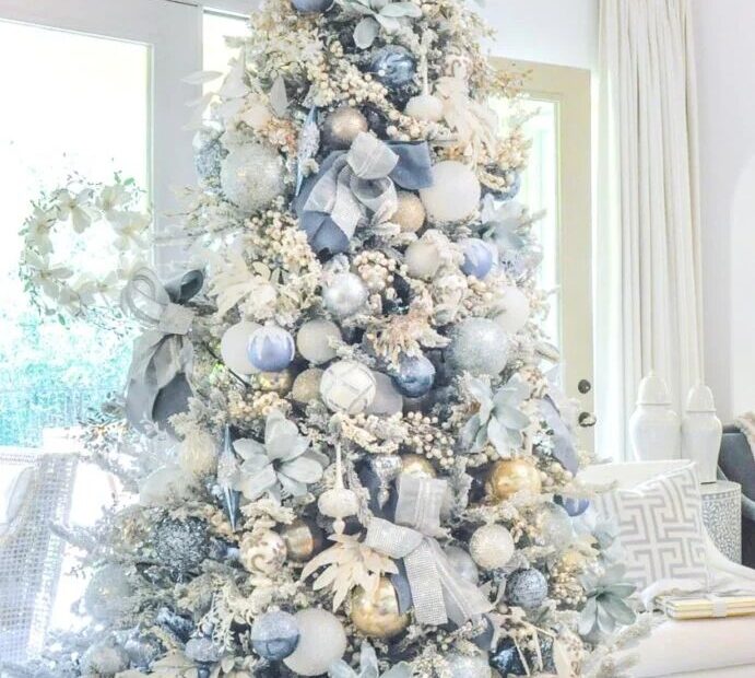 blue decor christmas tree Adorn your tree with blue decorations christmas tree for a unique and stylish look