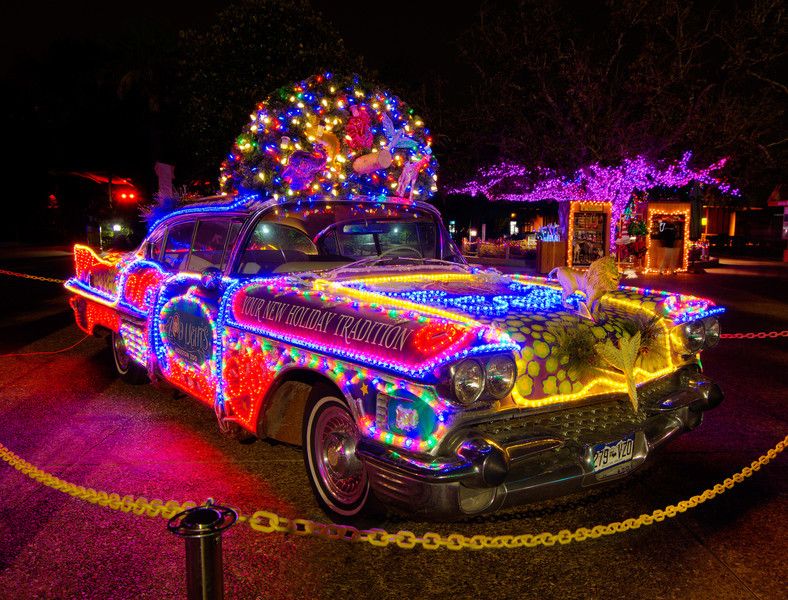 christmas decor for car Decorate Car For Christmas Parade Christmas Images 2021