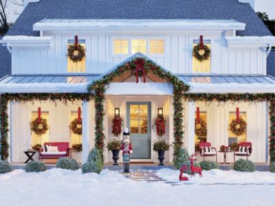 farmhouse porch christmas decor Christmas Porch Decorations 15 Holly Jolly Looks Grandin Road Blog