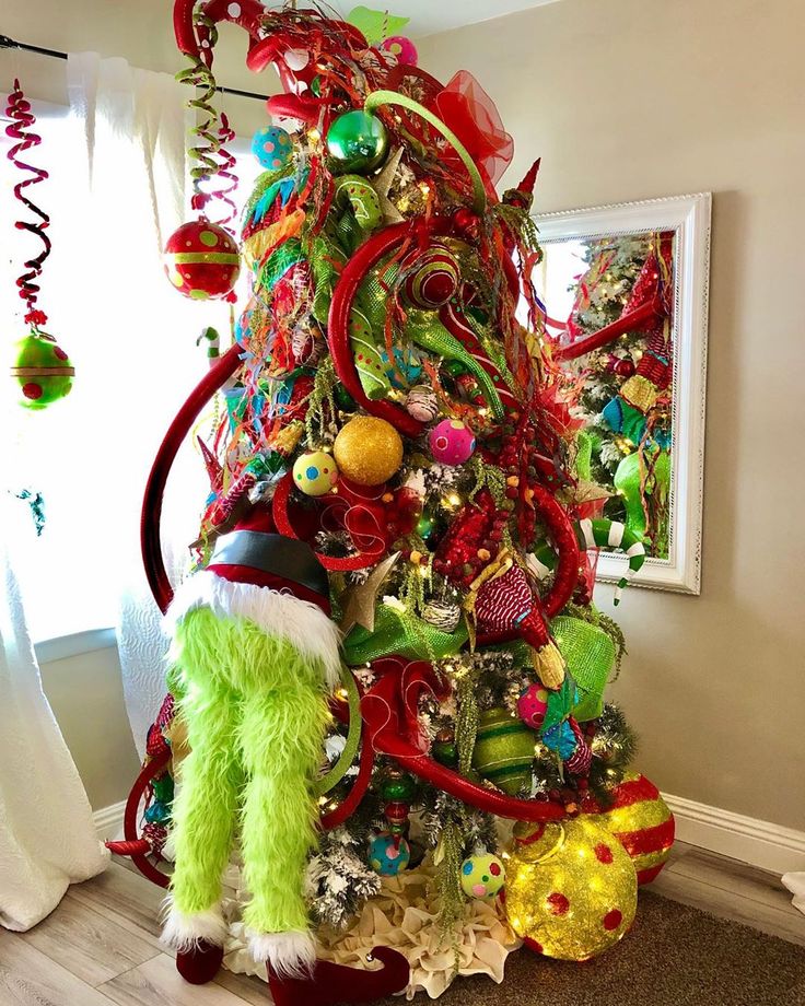 grinch christmas tree decor Festive Grinch Christmas Tree