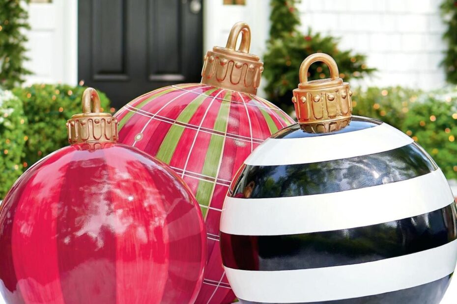 oversized christmas decorations outdoor How to Make Large Christmas Ornaments to Decorate Your Yard This