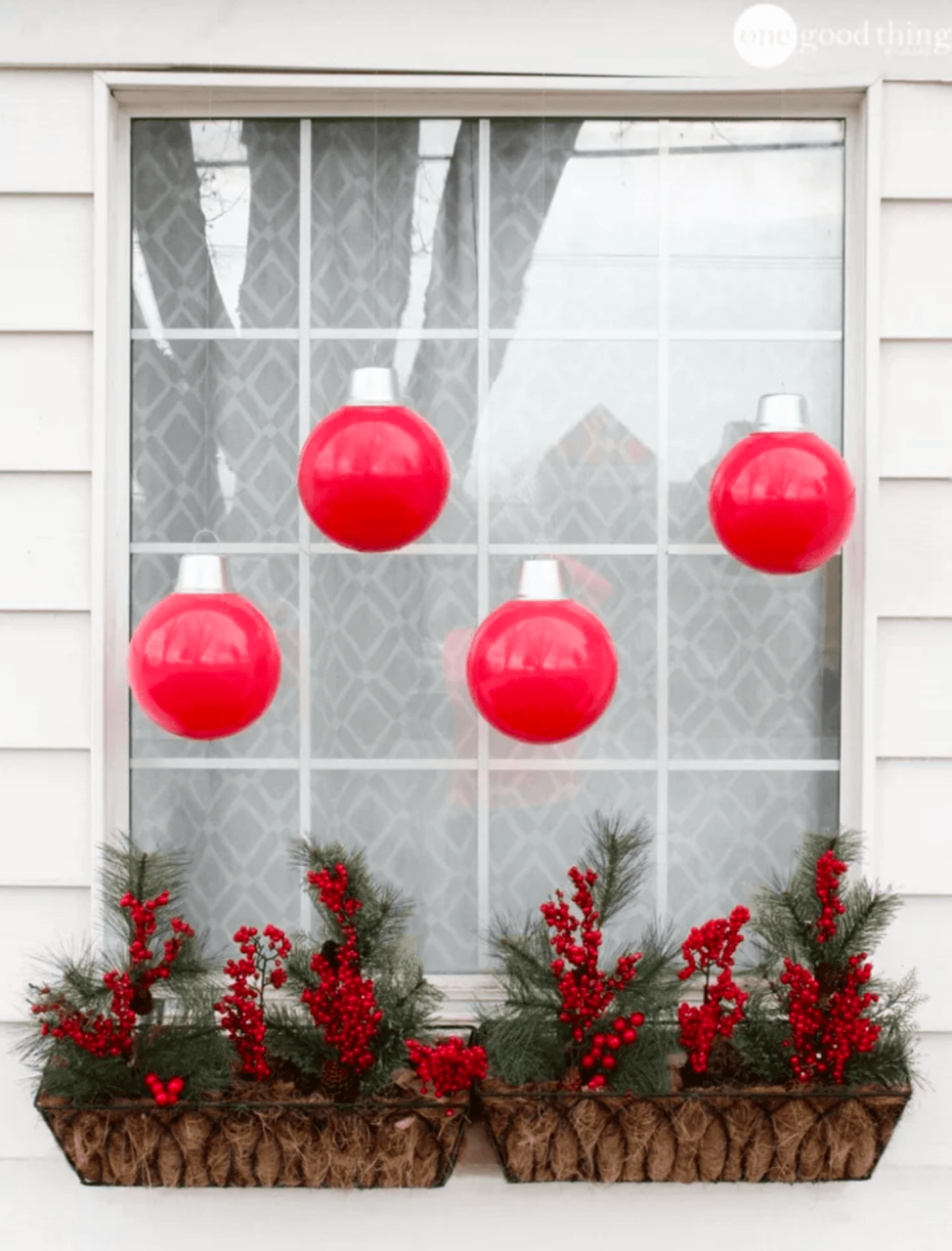 diy christmas window decor 30 DIY Christmas Window Decorations Best Holiday Window Ideas