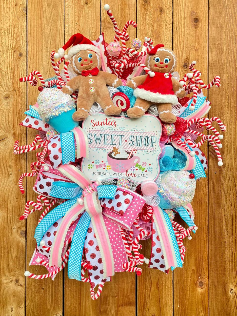 pink gingerbread christmas decor Christmas Pink Gingerbread Wreath for Front Door, Christmas Candy Decor, Gingerbread Holiday