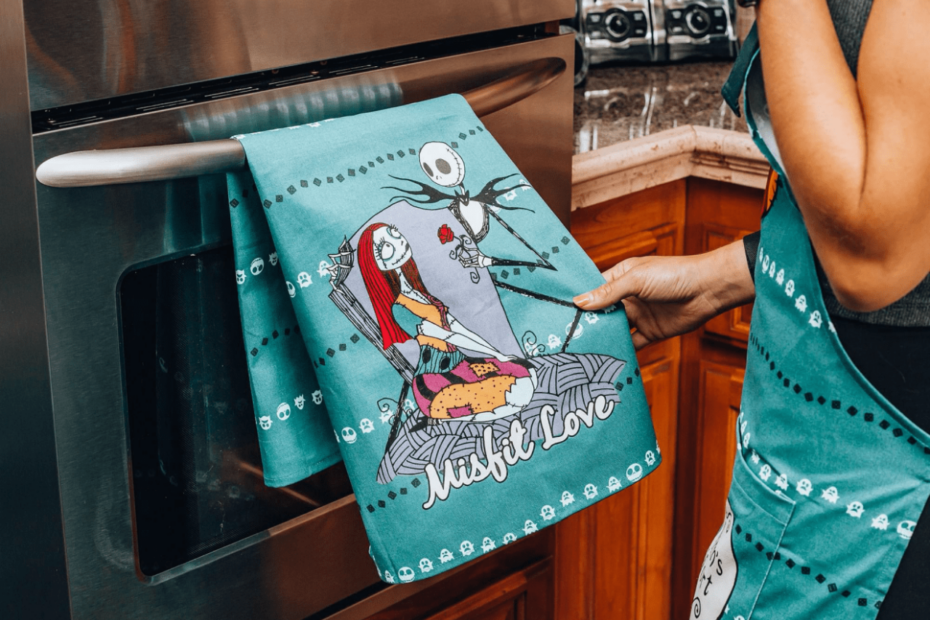 nightmare before christmas kitchen decor This Nightmare Before Christmas Kitchen Collection Is Perfect For Spooktacular Holiday Gatherings