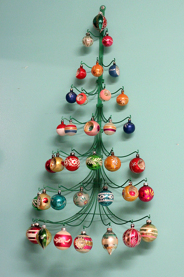 mid century christmas decor Sherri's Epic Mid Century Modern Christmas Decoration Collection to End 'Em All