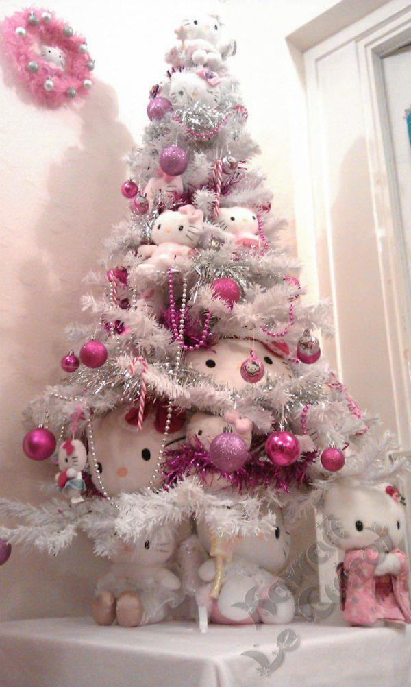 hello kitty christmas decor 20 Pretty Christmas Decor With Hello Kitty Theme HomeMydesign