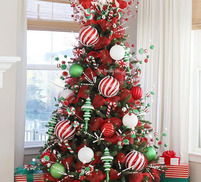 christmas tree decor red and green Peppermint Christmas Tree Best Decorations