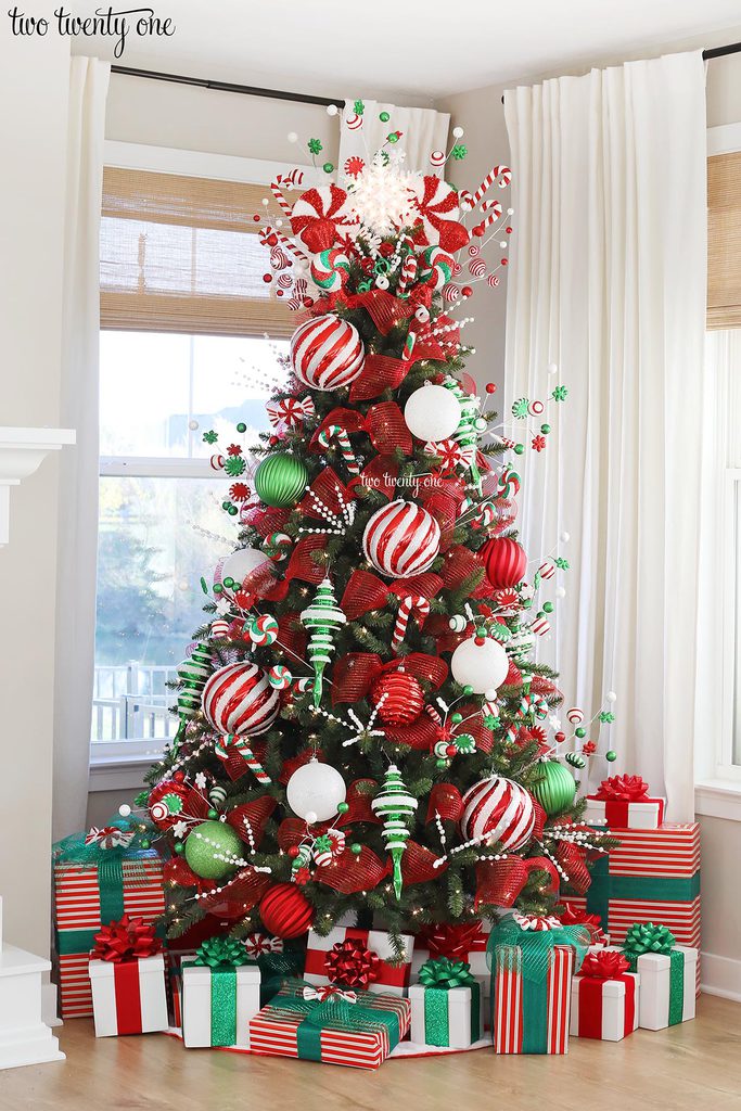 white and red christmas tree decor How To Decorate Tree With Wide Mesh Ribbon Shelly Lighting