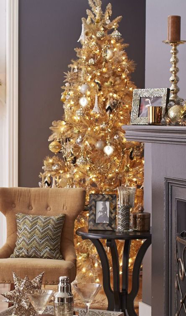 gold christmas tree decor 20 Luxury Gold Christmas Trees Decor For Sparkling Holidays HomeMydesign