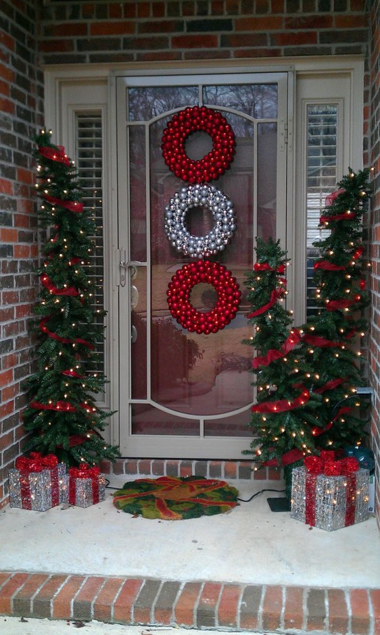 christmas decor for front door ideas 57 Stunning Christmas Front Door Décor Ideas DigsDigs