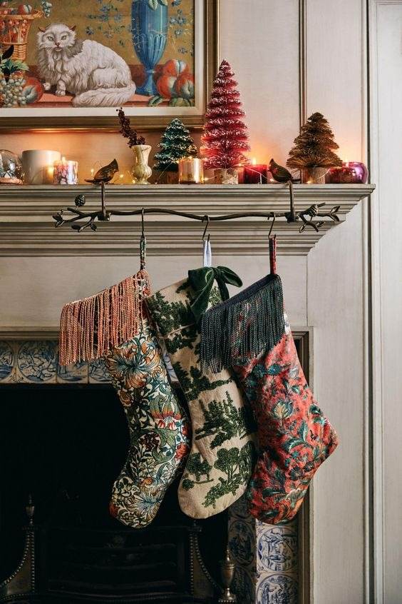 christmas decorating ideas vintage 30 Vintage Christmas Decorating Ideas That Will Bring Back The Past