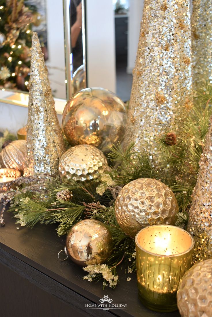 gold silver christmas decor Silver and Gold Glam Christmas Centerpiece Gold christmas decorations