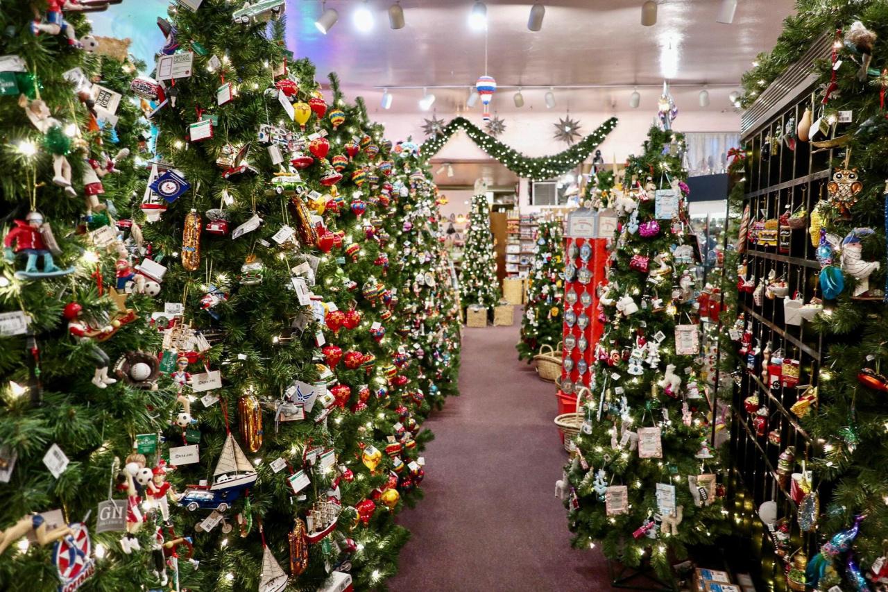 christmas decor stores near me The Christmas Tree Store Locations Christmas Lights 2021