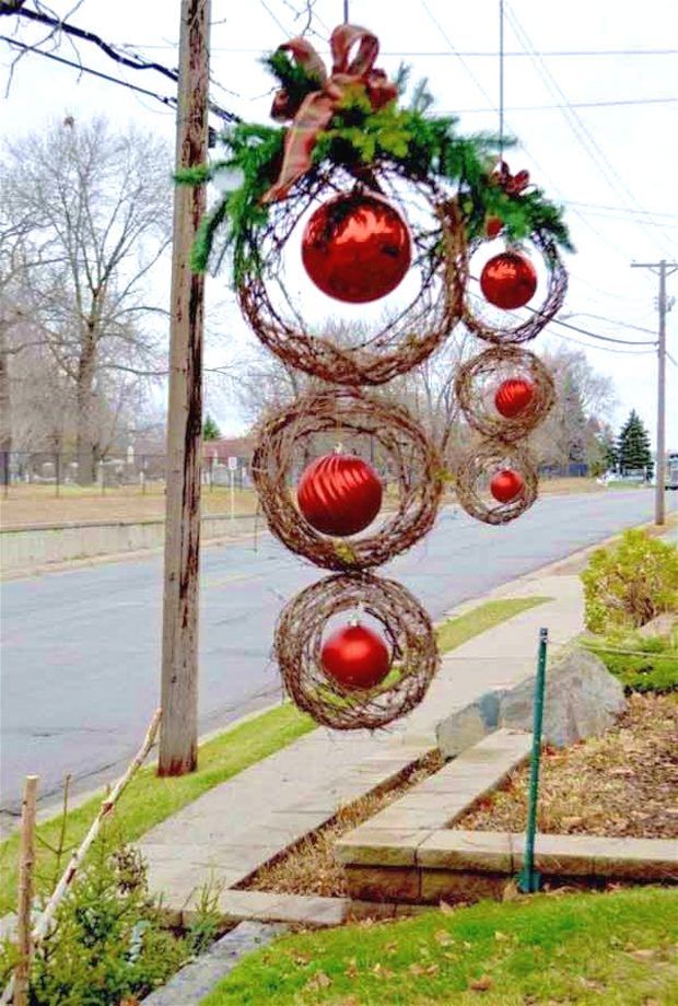 cheap christmas decor ideas 30+ Cheap Outdoor Christmas Decorations HomeDecorish