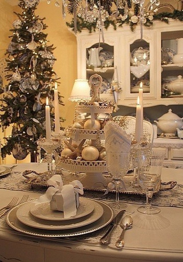 christmas decor ideas on pinterest 100 beautiful Christmas table decorations from Pinterest Christmas Photos