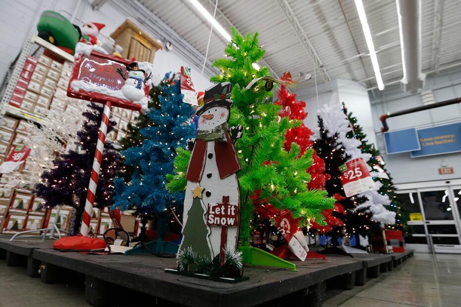 christmas decor 2024 walmart Santa Claus coming to Walmart ABC13 Houston